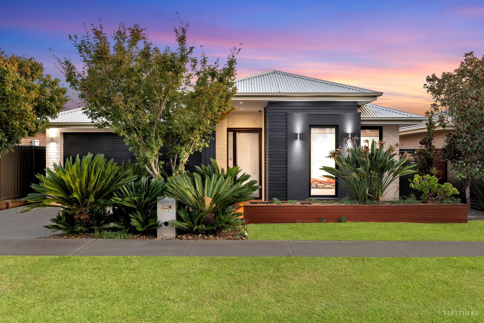 12 Ladbroke Street, Strathtulloh VIC 3338