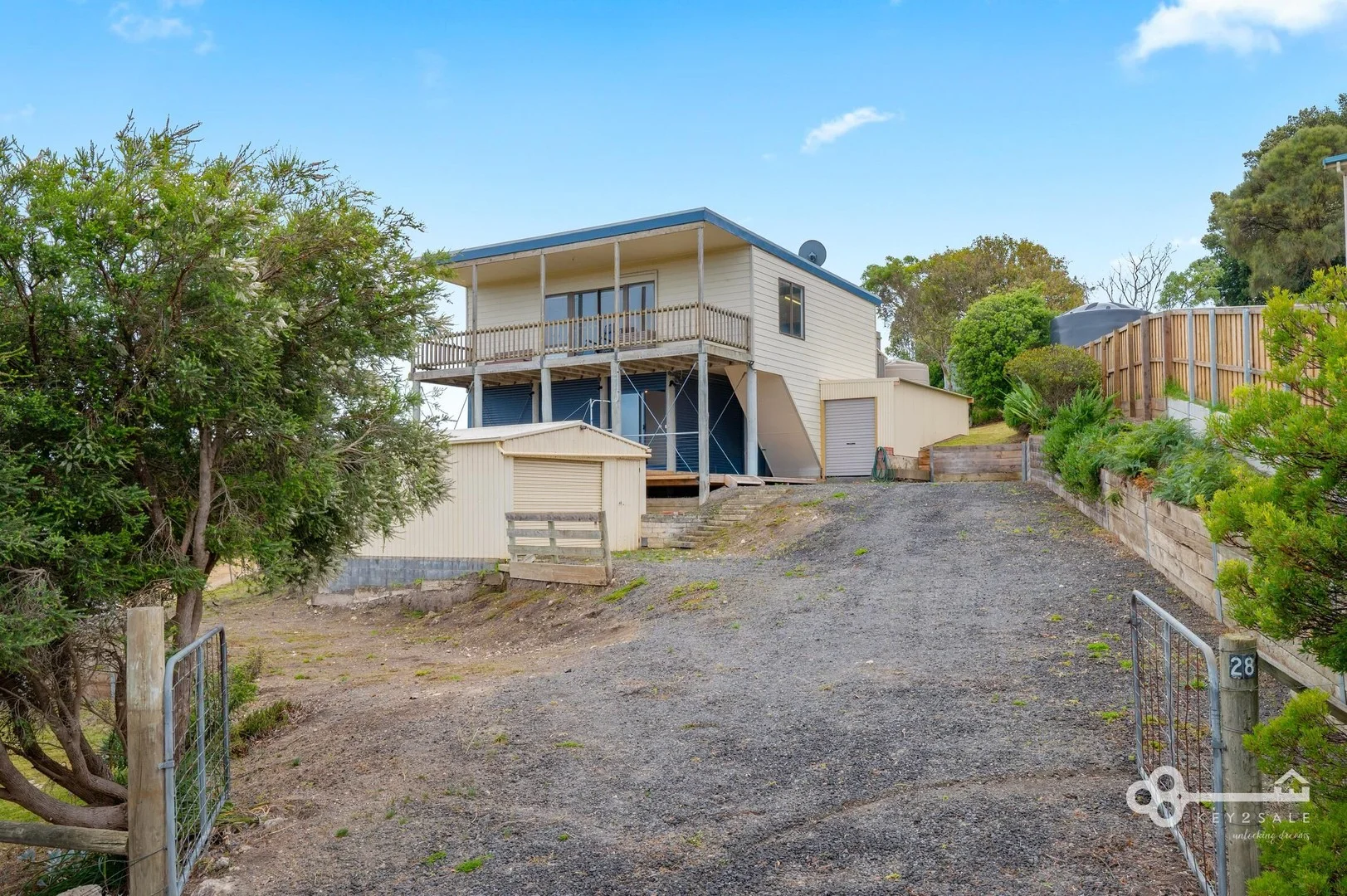 28 Moonah Avenue, Nelson VIC 3292