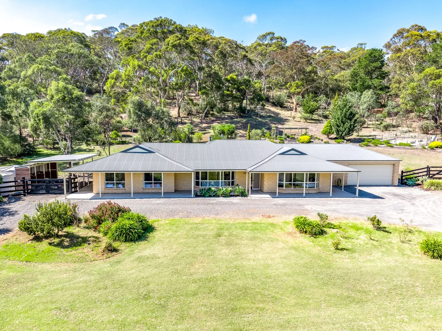 8 Stock Road, Lower Inman Valley SA 5211