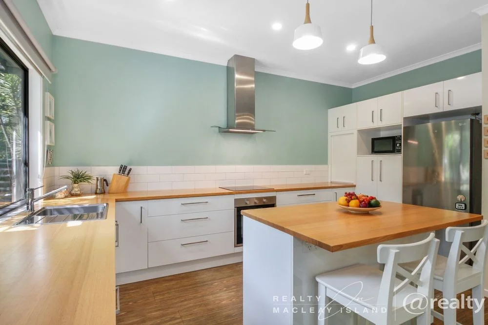 Additional image 4 of 9-17 Cabriolet Crescent, Macleay Island QLD 4184