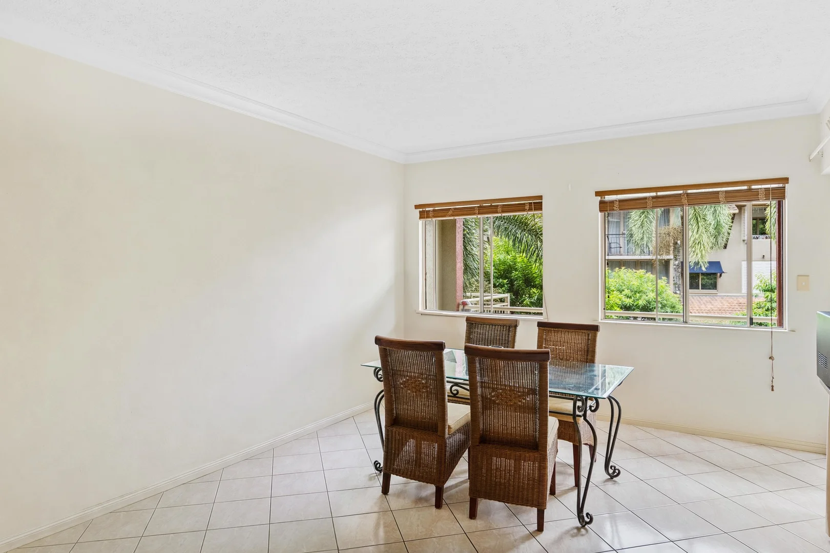 Additional image 5 of 1118/2-10 Greenslopes Street, Cairns North QLD 4870