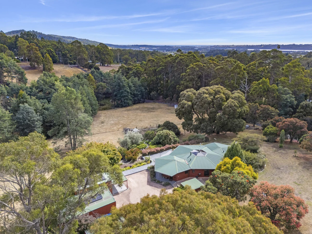 Additional image 4 of 351 Sheffield Road, Acacia Hills TAS 7306