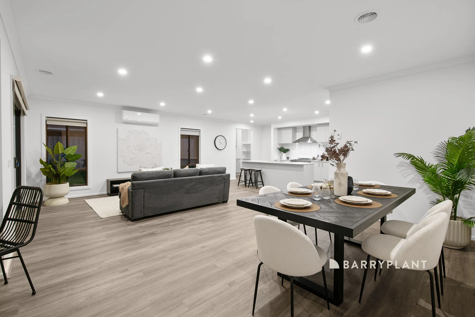 Additional image 10 of 72A Weebar Road, Drouin VIC 3818
