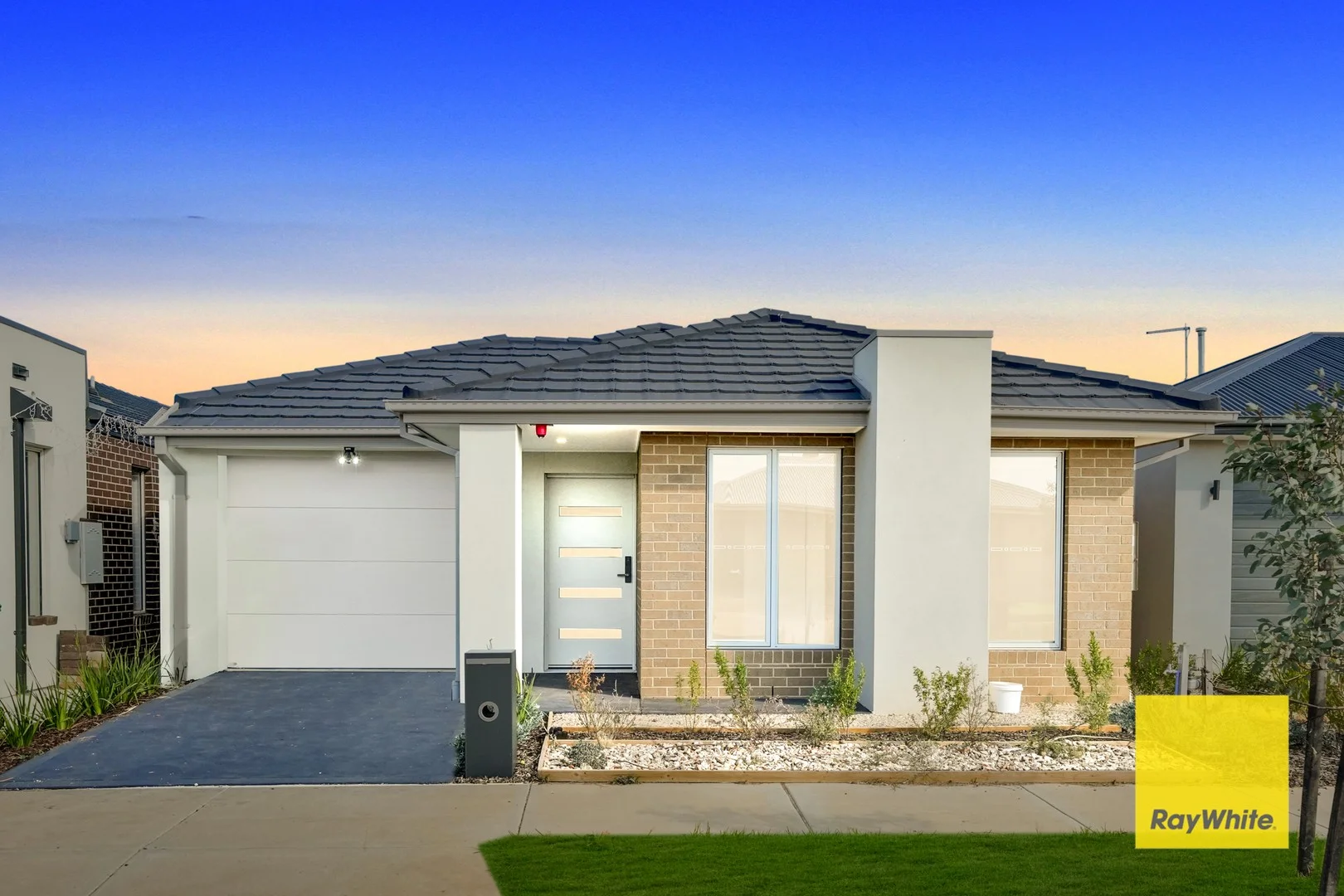 16 Lydney Street, Wyndham Vale VIC 3024