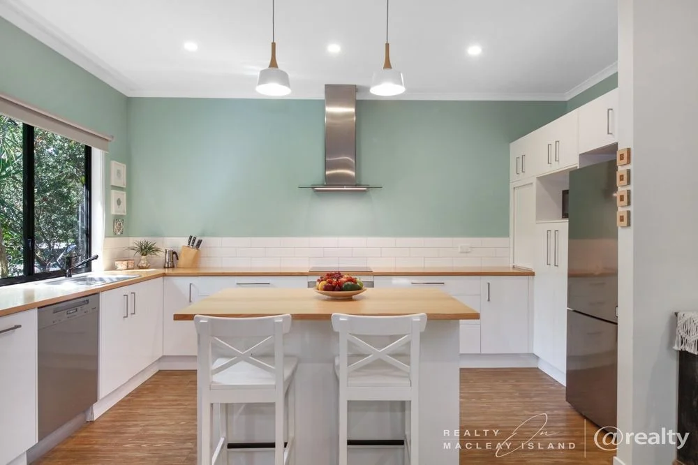 Additional image 5 of 9-17 Cabriolet Crescent, Macleay Island QLD 4184