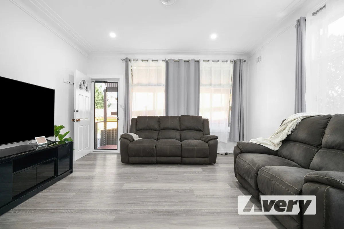 Additional image 3 of 11 Glade Street, Arcadia Vale NSW 2283