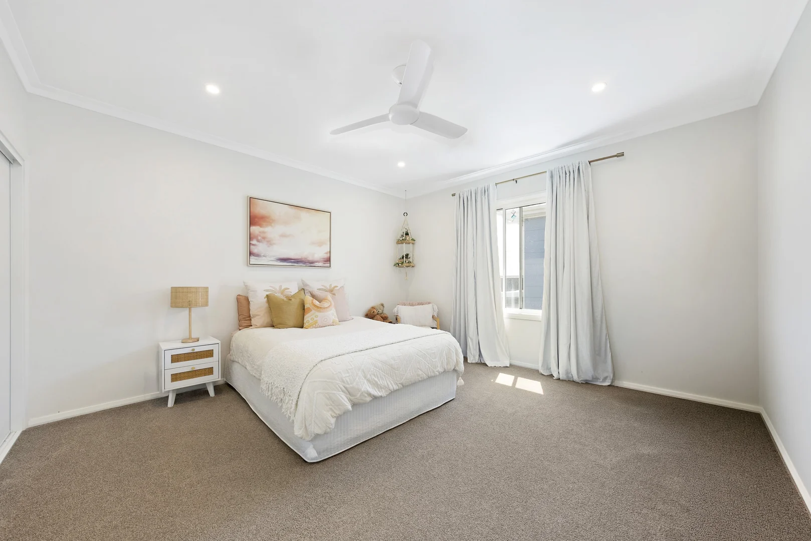 Additional image 3 of 26 Sunnyspot Boulevard, Catherine Hill Bay NSW 2281