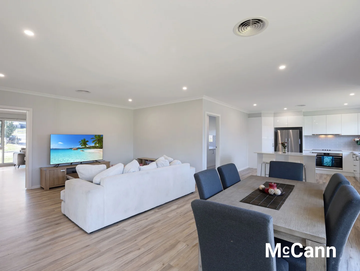 4 Green Avenue, Gunning NSW 2581 photo 5
