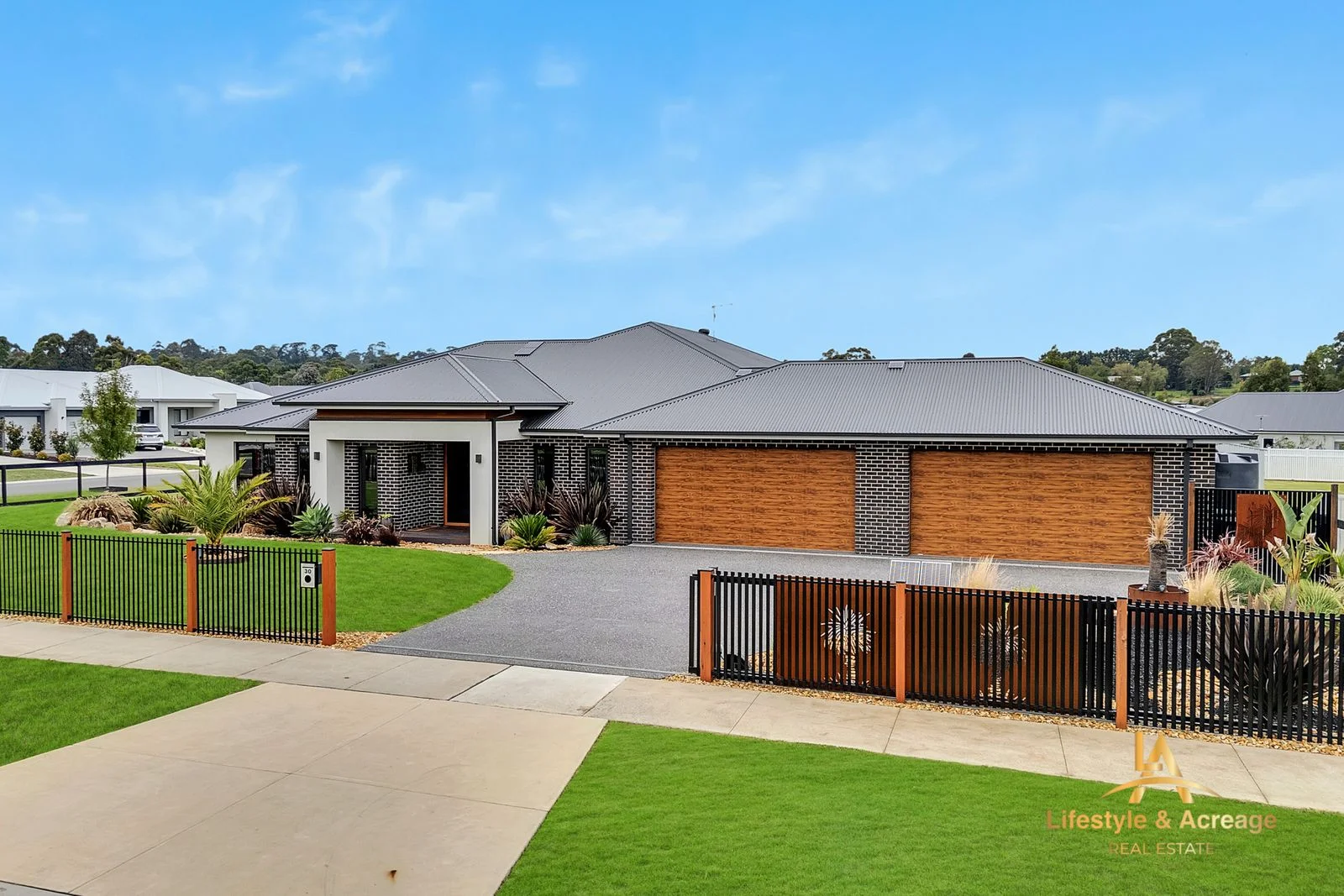 Additional image 4 of 30 OAKMONT DRIVE, Drouin VIC 3818