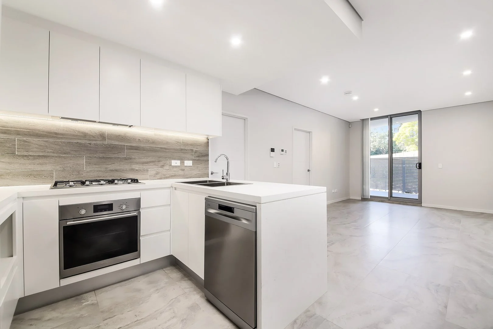 Additional image 2 of 28 Lords Avenue, Asquith NSW 2077