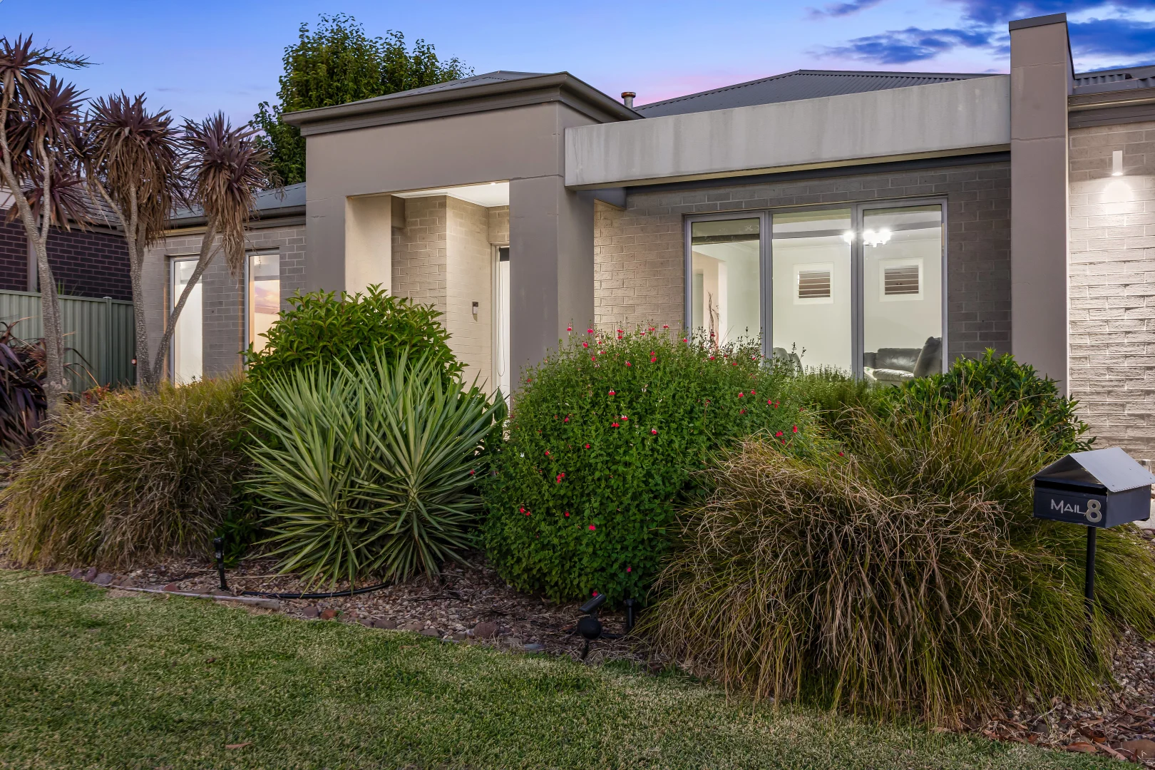 8 Baxter Street, Miners Rest VIC 3352 photo 3