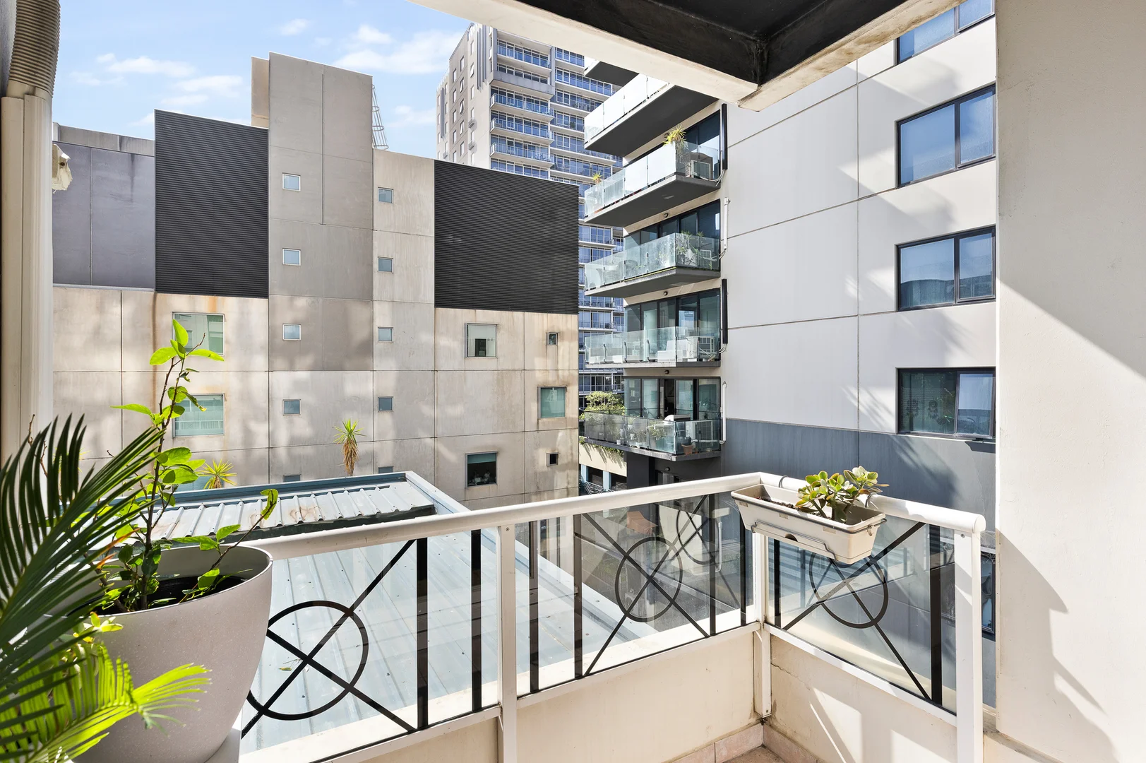 Additional image 4 of 606/82 Queens Road, Melbourne VIC 3004