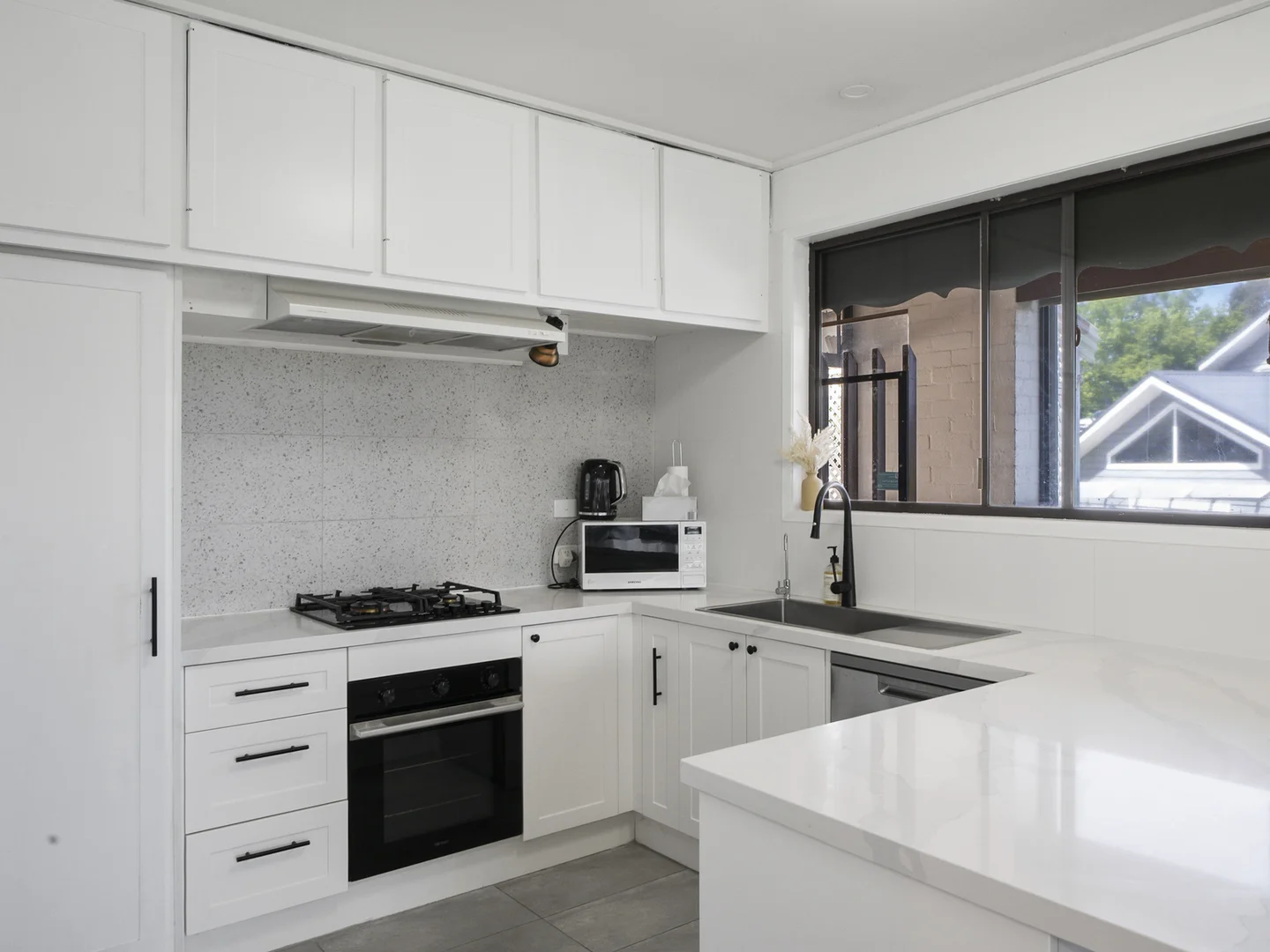 Additional image 2 of 10 Banool Avenue, Myrtleford VIC 3737