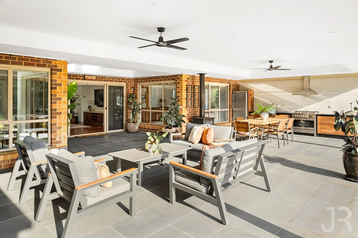 Additional image 17 of 6 Holm Park Road, Beaconsfield VIC 3807