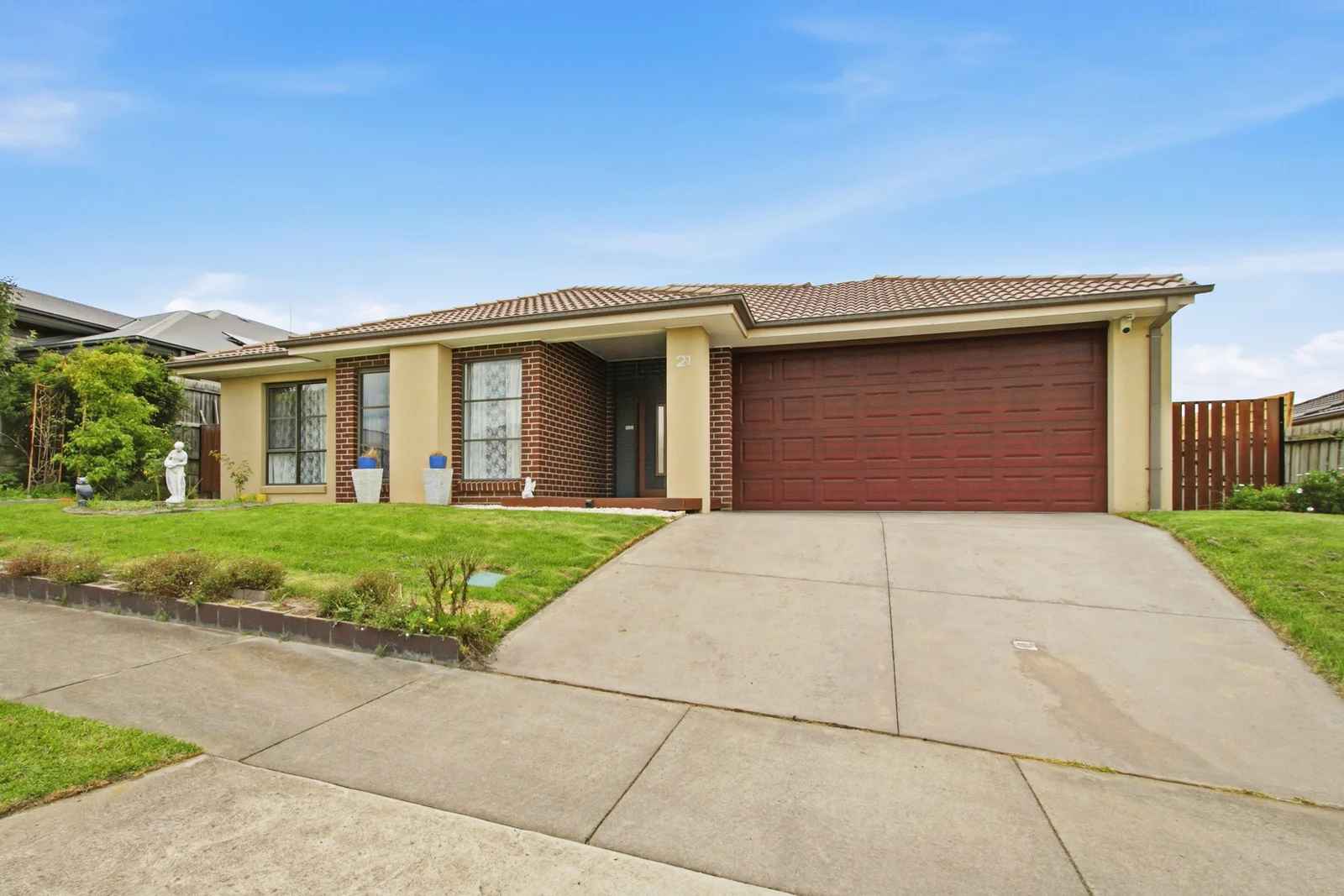 Additional image 2 of 21 Balmoral Place, Traralgon VIC 3844