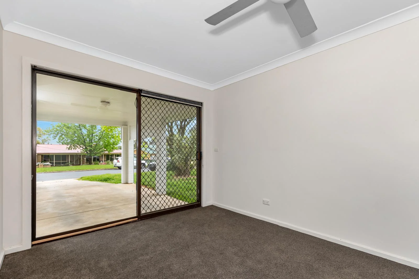 Additional image 5 of 3 Lamber Street, Tolland NSW 2650
