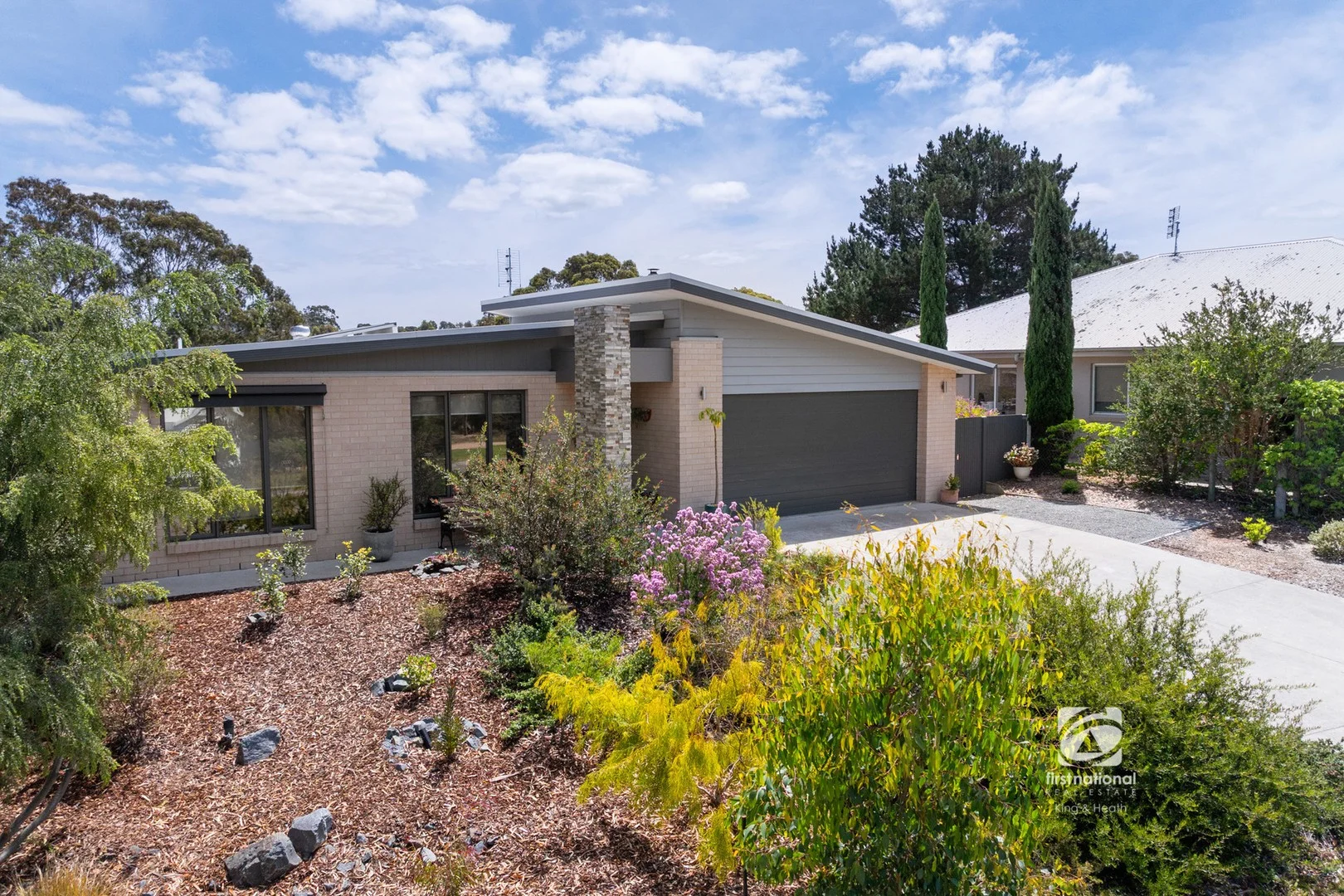 8 Leighton Bay Drive, Metung VIC 3904