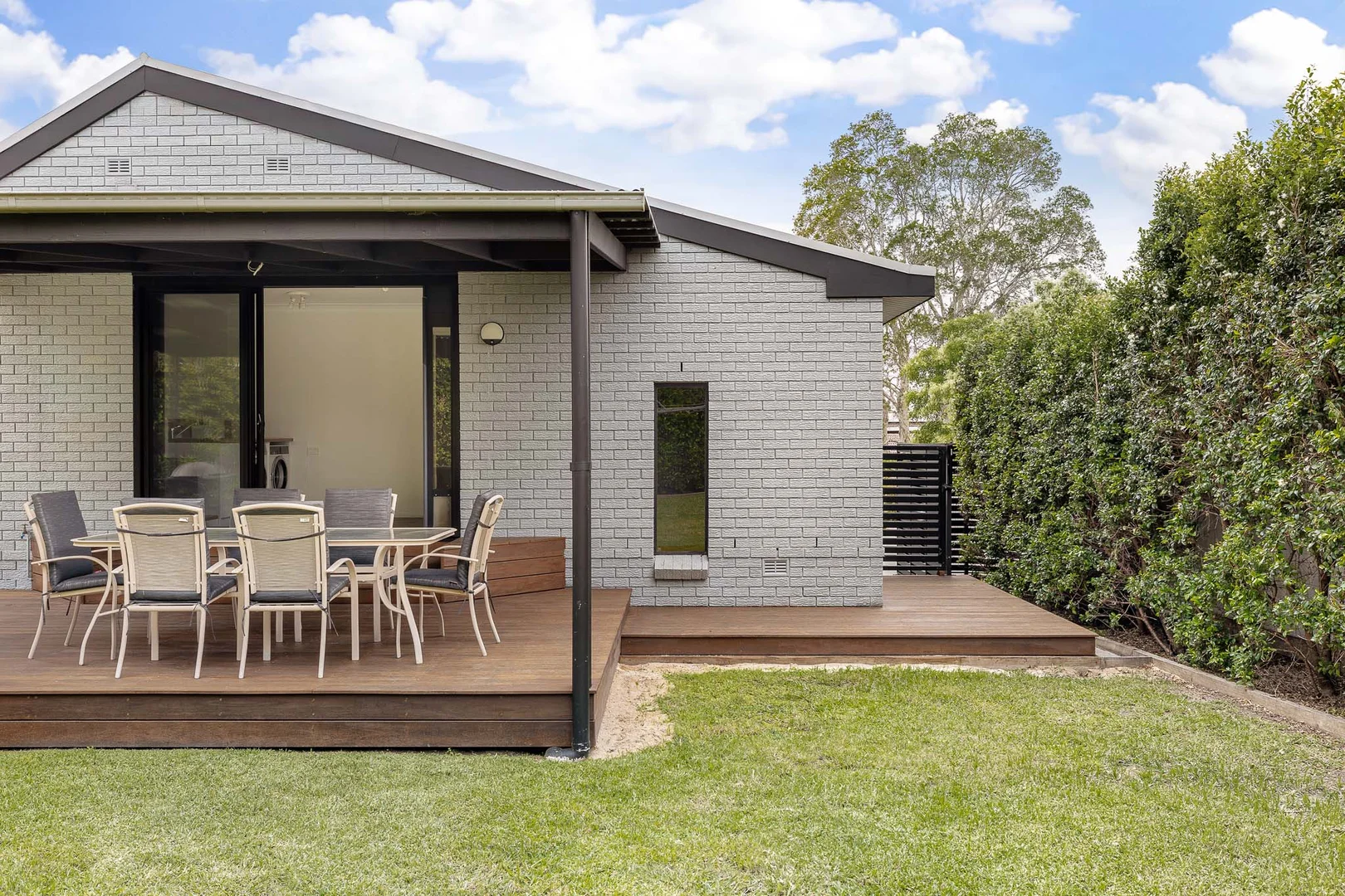 Additional image 15 of 22 Narelle Crescent, Woonona NSW 2517