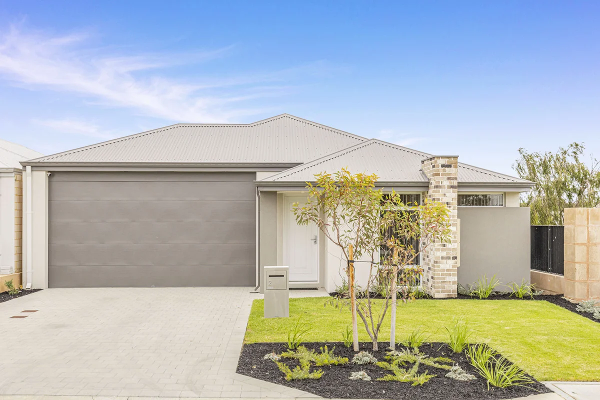 2 Littabella Road, Clarkson WA 6030