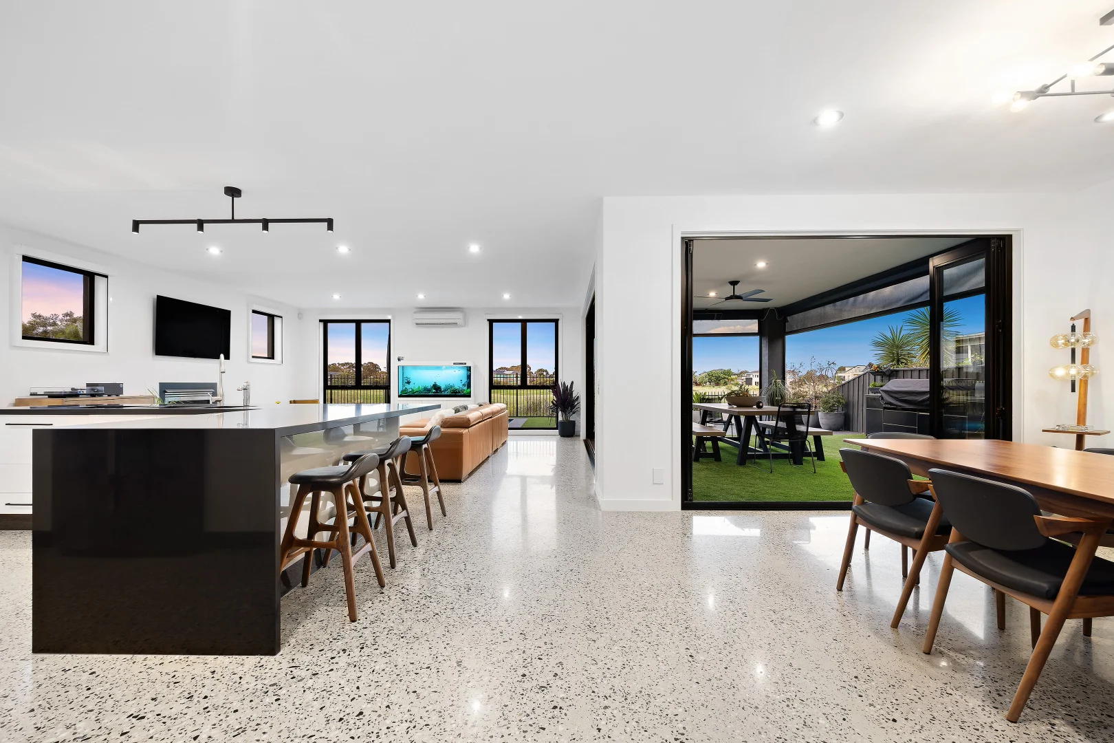 Additional image 12 of 26 Vaucluse Boulevard, Sanctuary Lakes VIC 3030