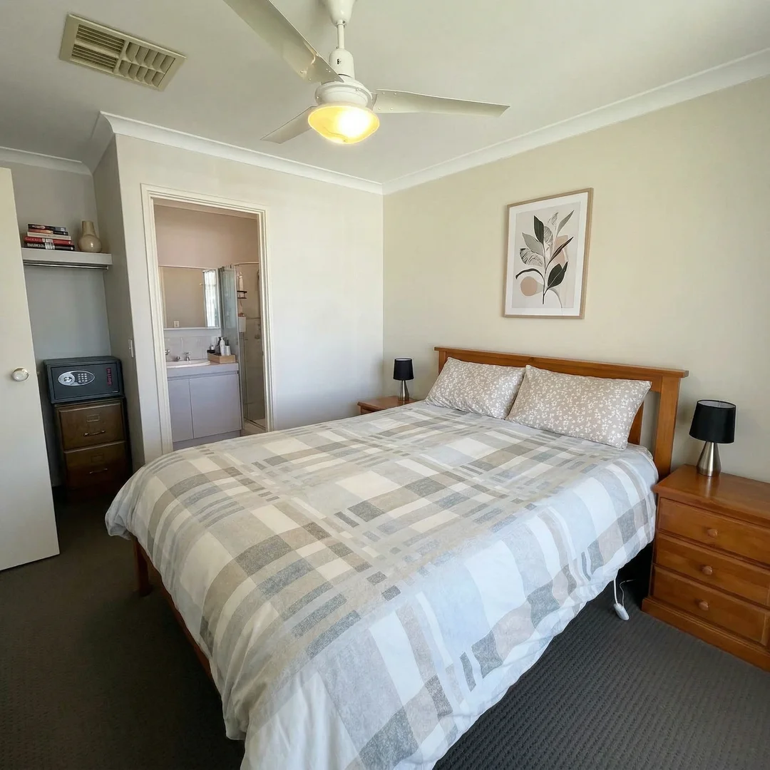29 Kentia Close, Warnbro WA 6169 photo 5