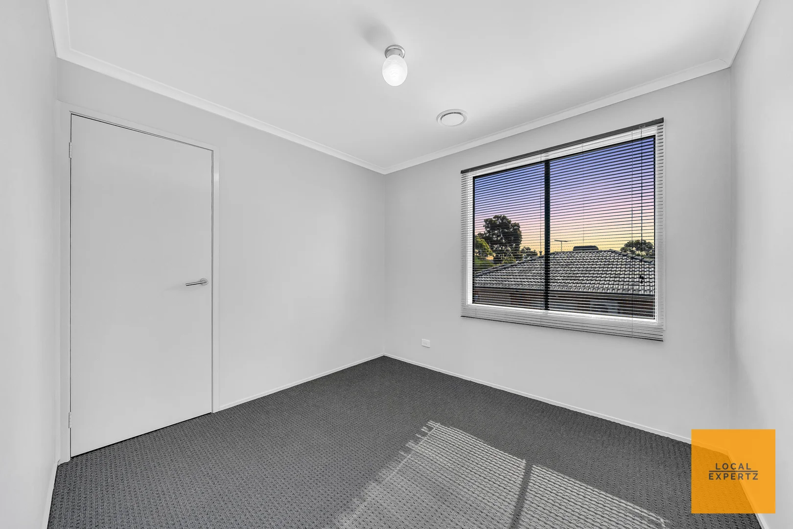 Additional image 11 of 1/74 Dundee Way, Sydenham VIC 3037