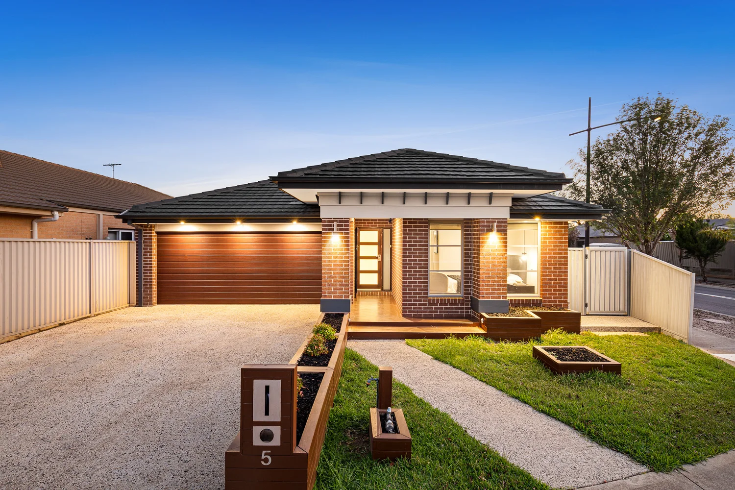 5 Concorde Avenue, Fraser Rise VIC 3336