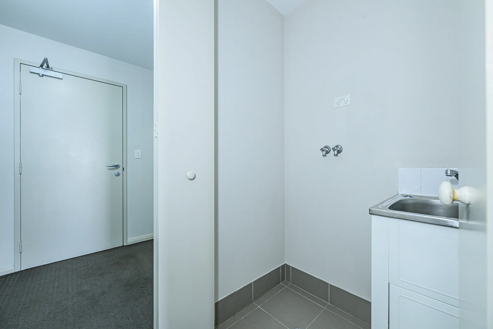 Additional image 9 of 2/20 The Crescent, Midland WA 6056