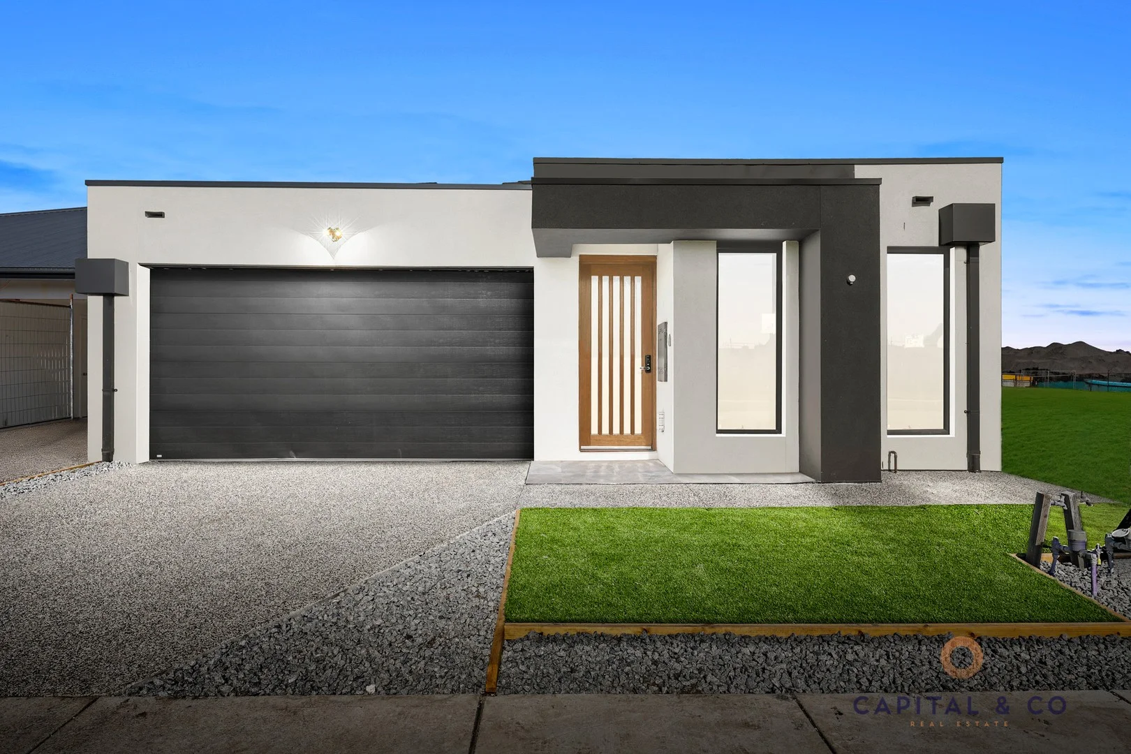 104 Monakeeba Boulevard, Woodstock VIC 3751