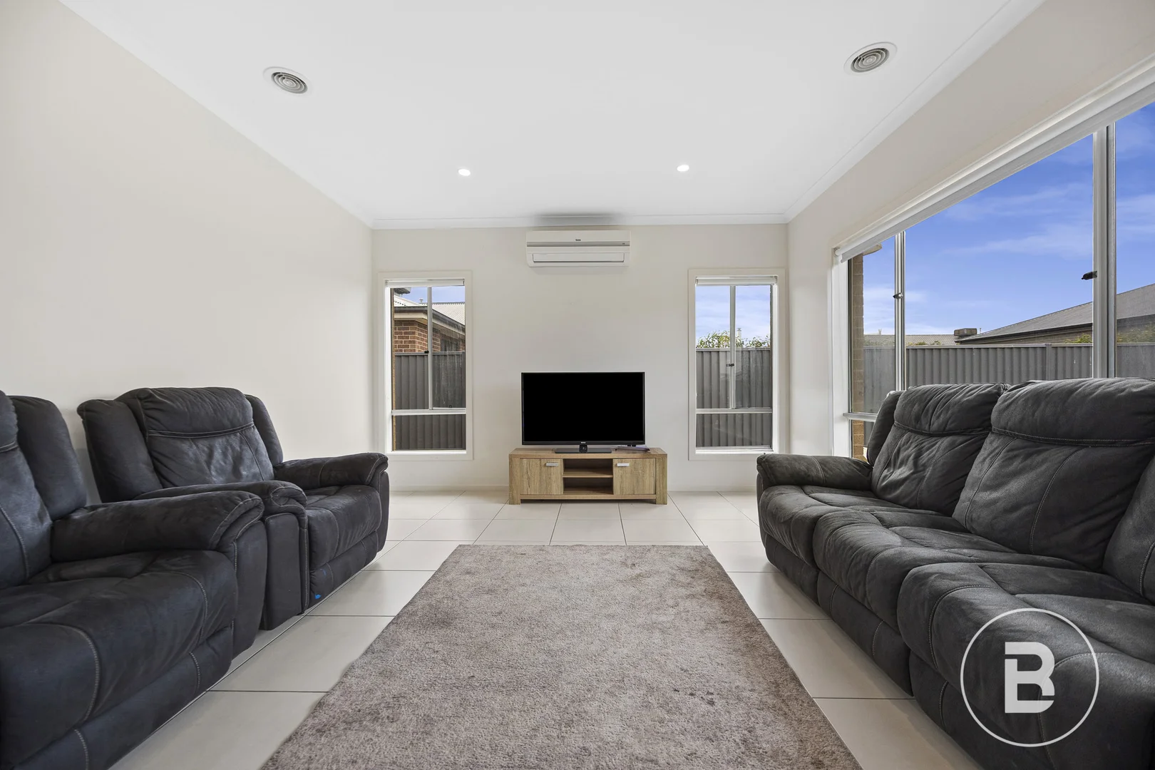 Additional image 2 of 18 Galway Drive, Alfredton VIC 3350