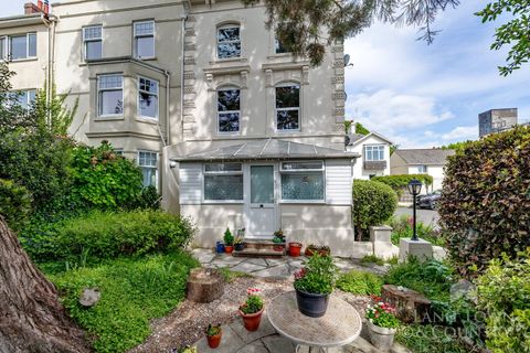 Woodside, Lipson, Plymouth PL4