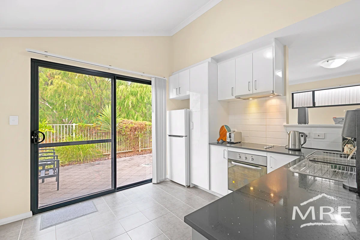 16/20 Grove Street West, Little Grove WA 6330