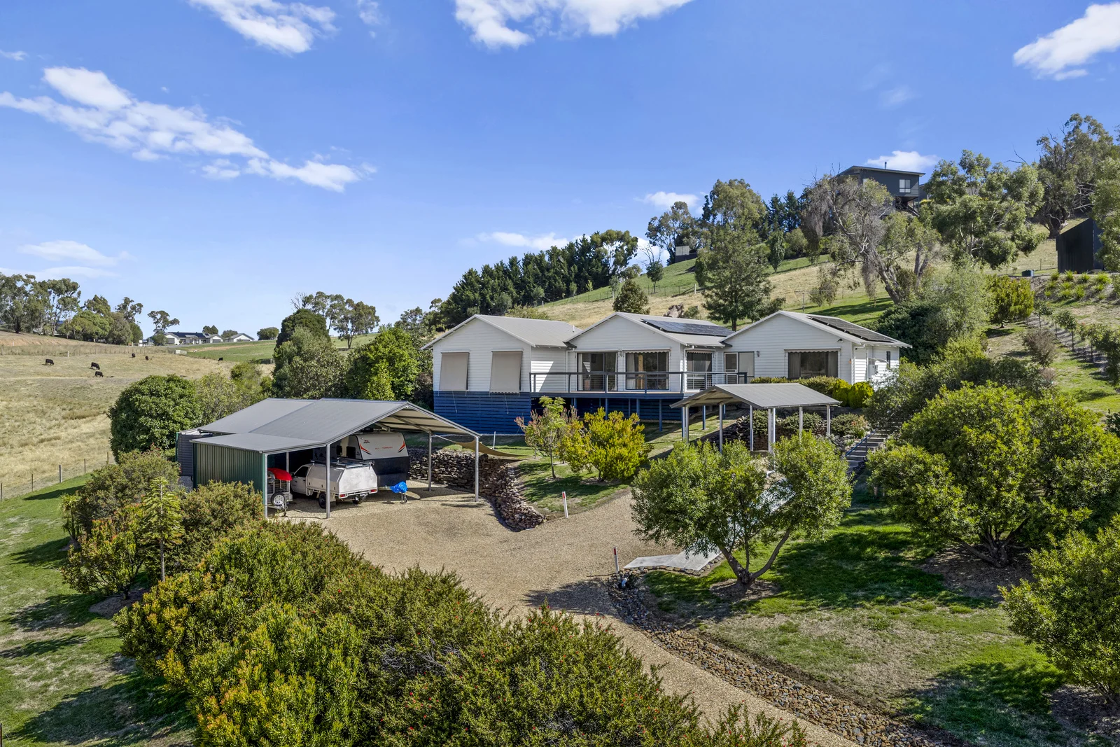 22 The Entrance, Mountain Bay VIC 3723