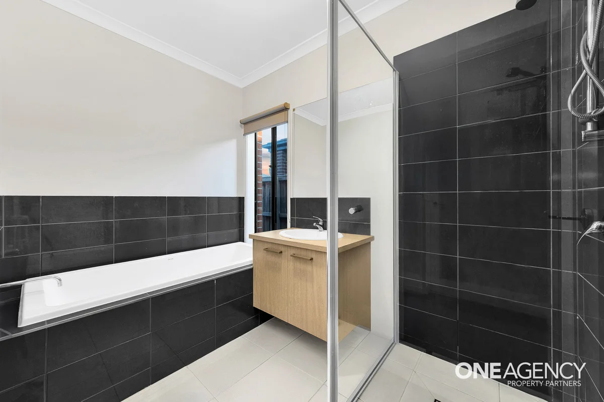 Additional image 11 of 63 Goldeneye Circuit, Werribee VIC 3030