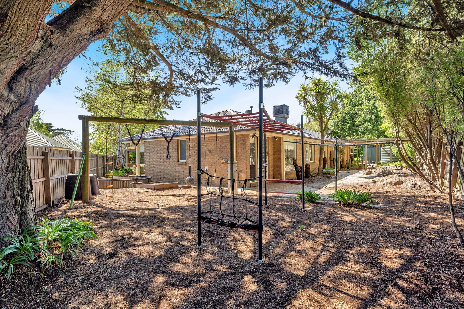 Additional image 26 of 2 Arwon Court, New Gisborne VIC 3438