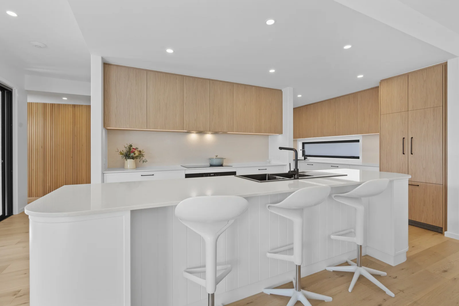 Additional image 9 of 3 Binnacle Close, Raby Bay QLD 4163