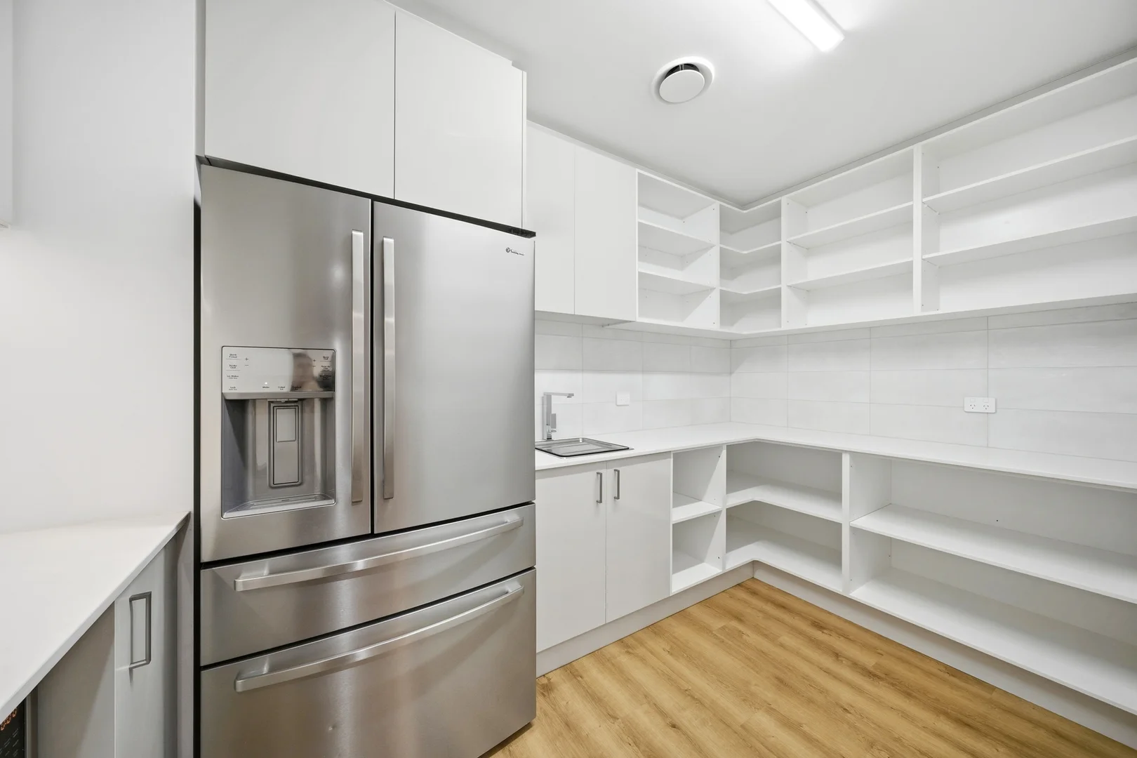 17 Baden Drive, Toolamba VIC 3614 photo 4