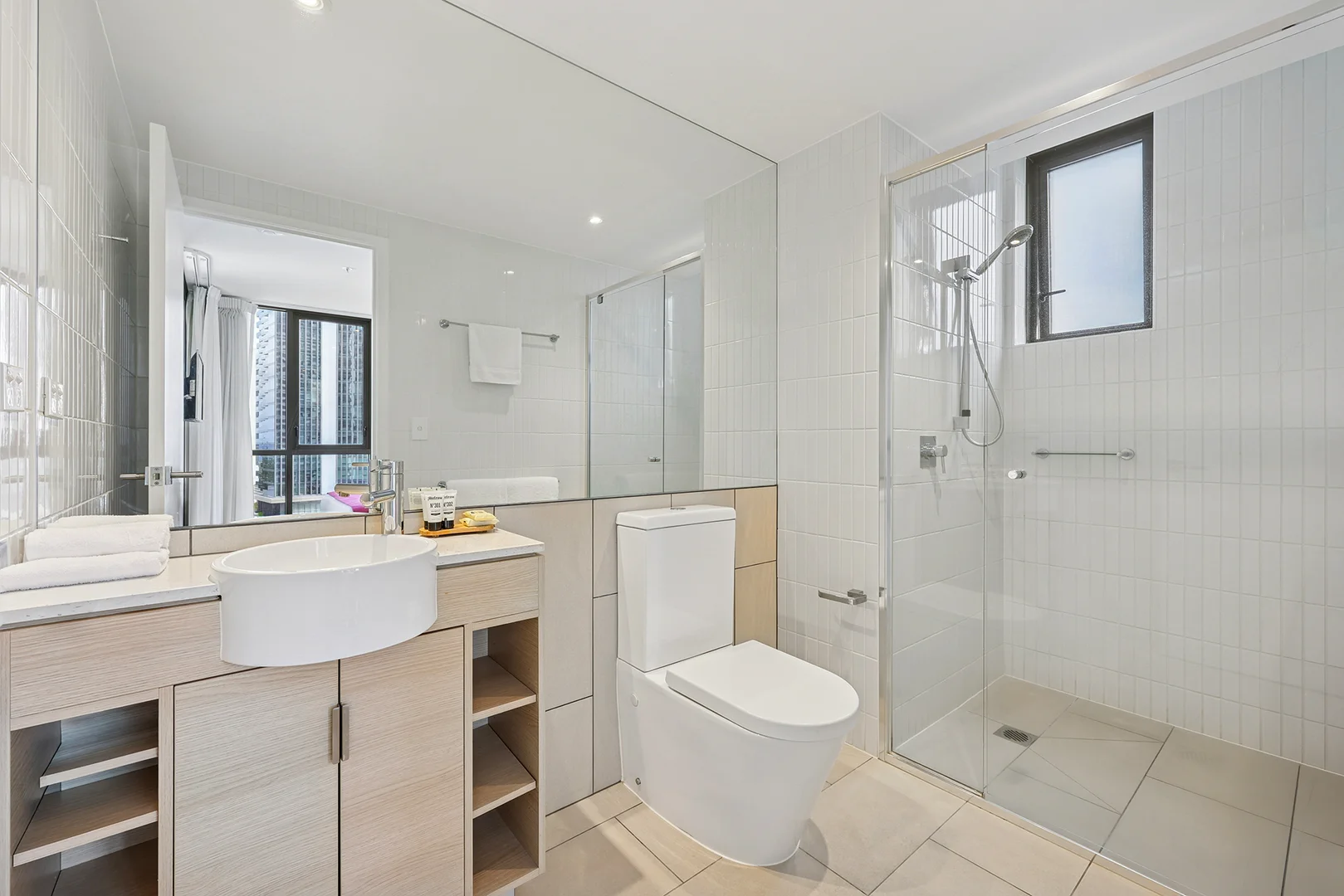 Additional image 16 of 1003/2663 Gold Coast Highway, Broadbeach QLD 4218