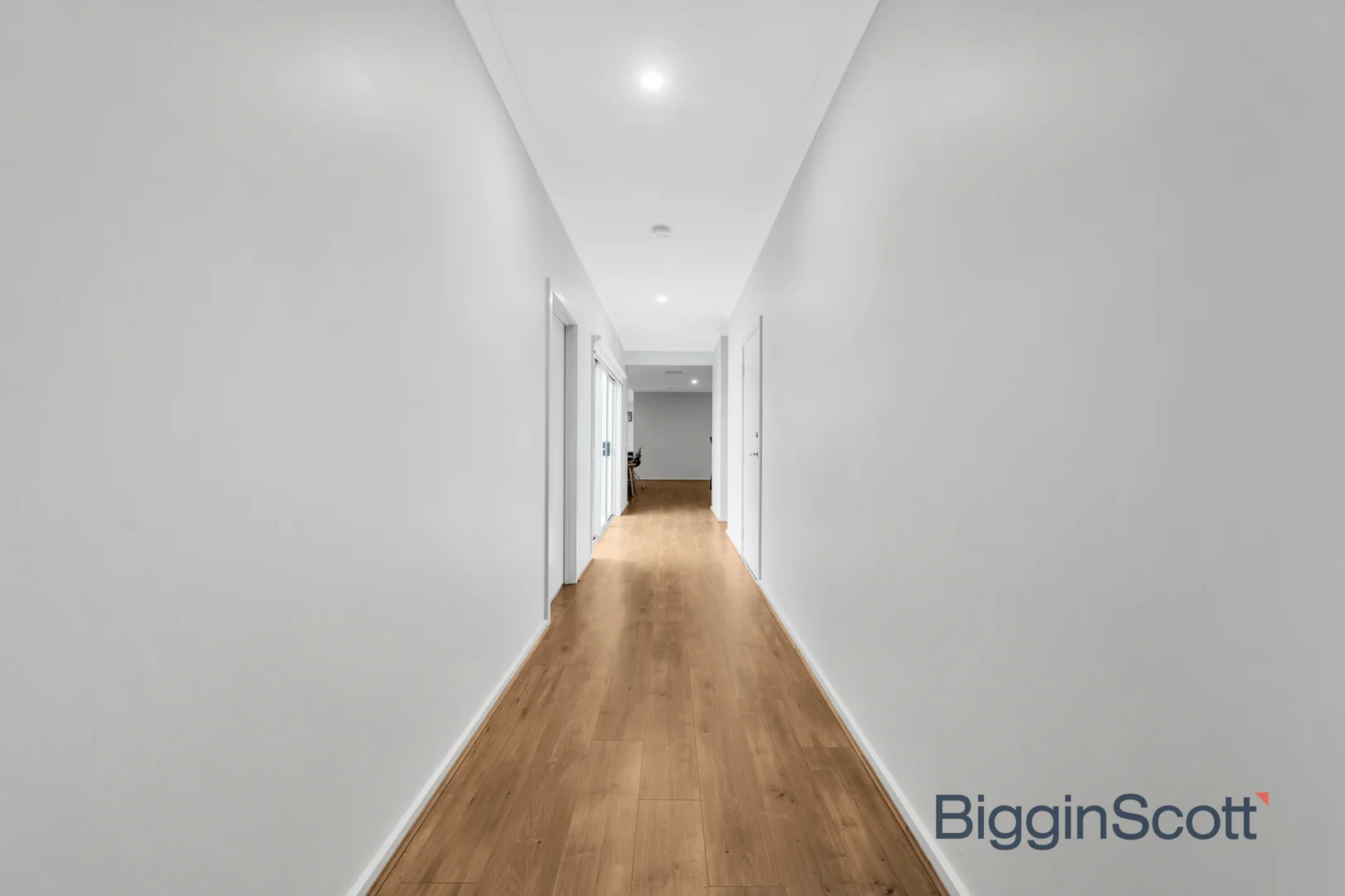 44 Lismore Circuit, Bacchus Marsh VIC 3340 photo 2