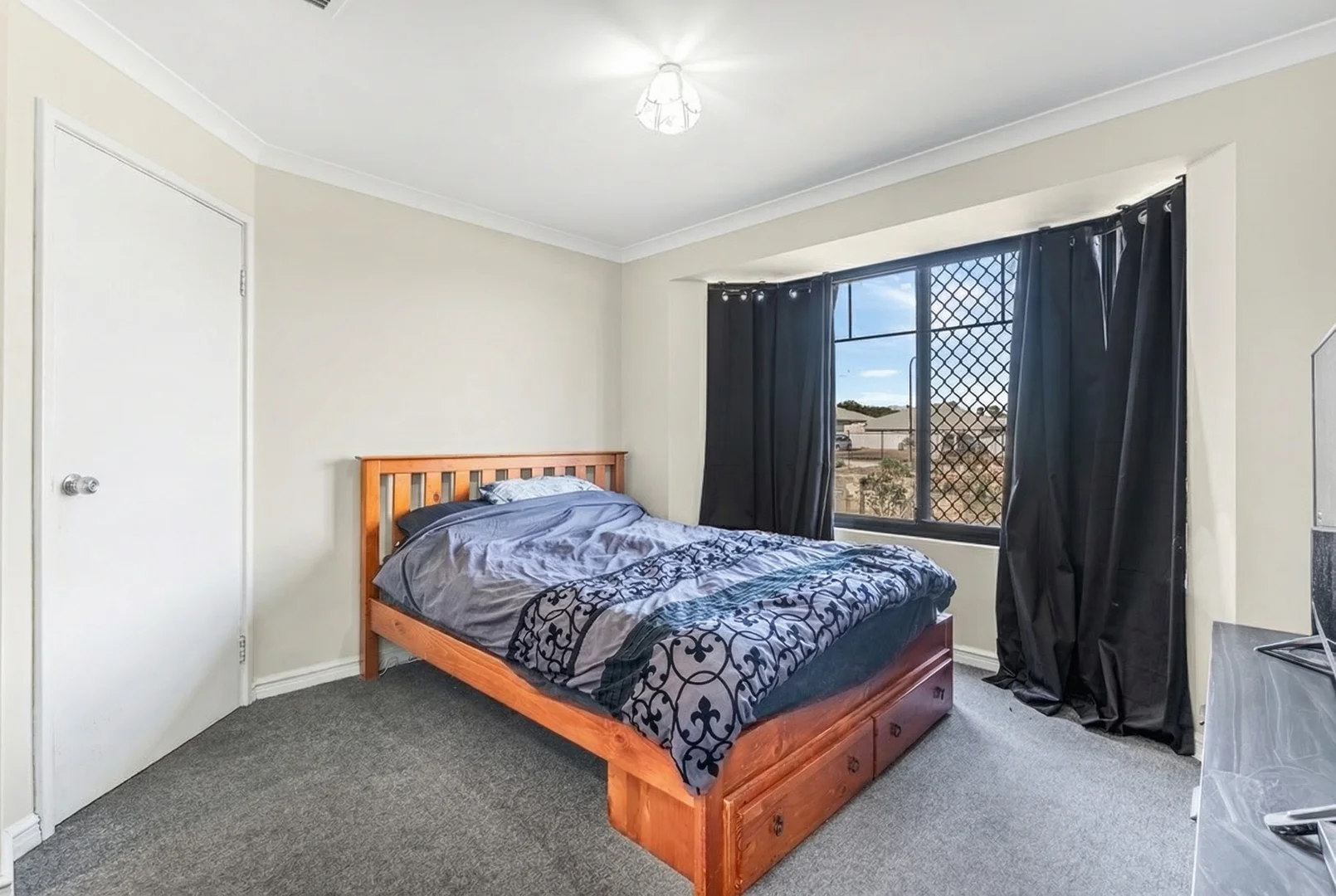 Additional image 14 of 127 Coolamon Boulevard, Ellenbrook WA 6069
