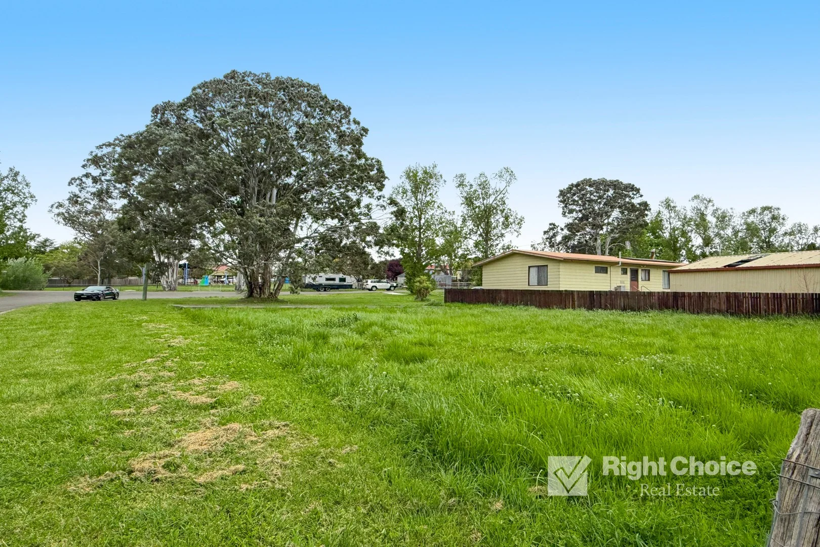 12 Thoroughfare Street, Marulan NSW 2579