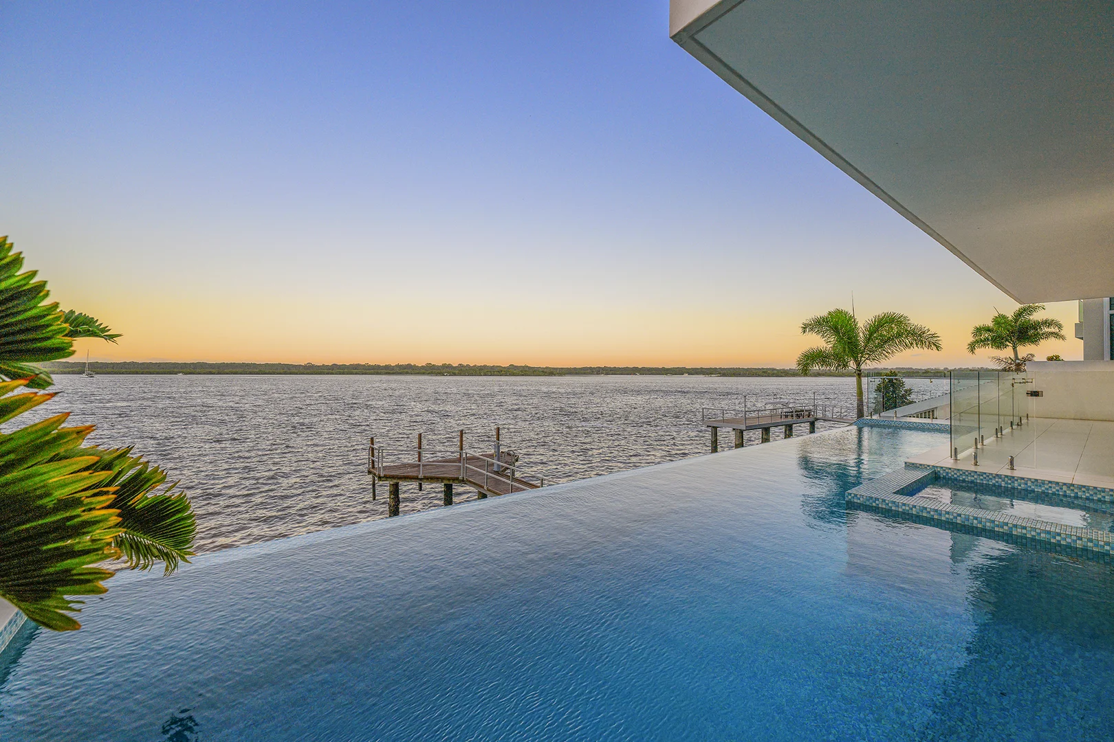 Additional image 4 of 46 Knightsbridge Parade, Sovereign Islands QLD 4216