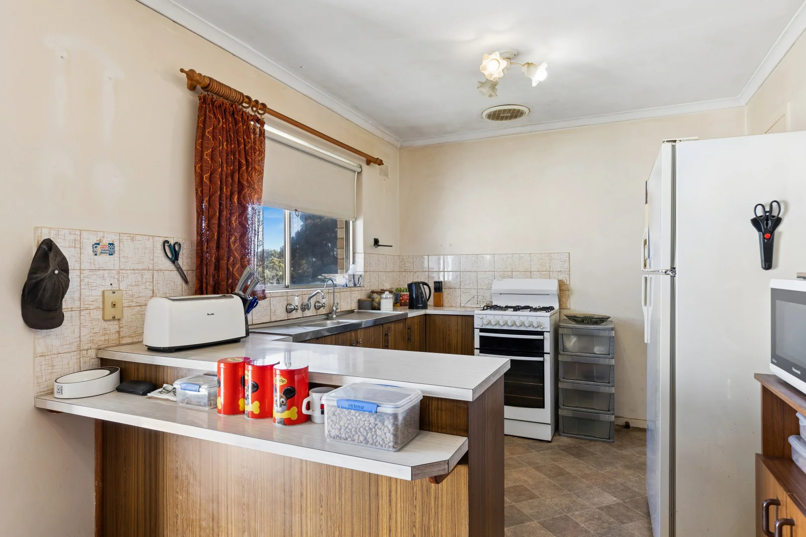 Additional image 10 of 132 Black Road, Flagstaff Hill SA 5159