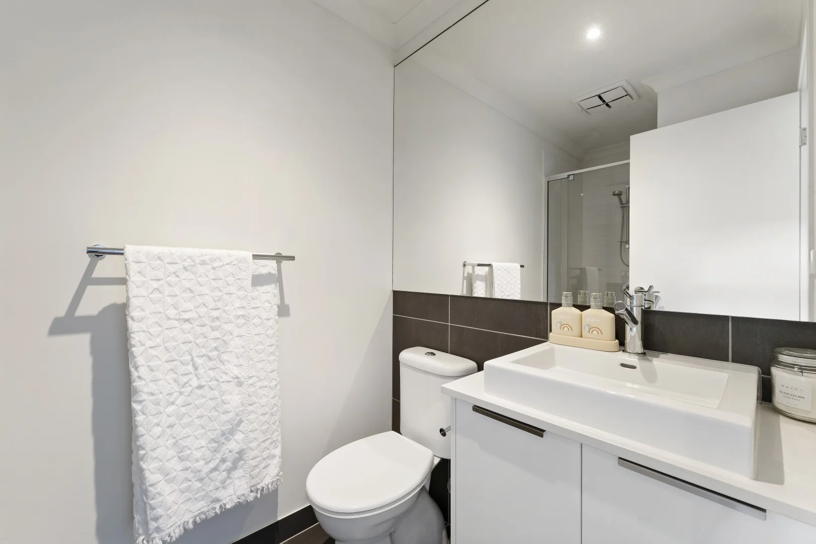Additional image 11 of 8/76 Collins Street, Mentone VIC 3194