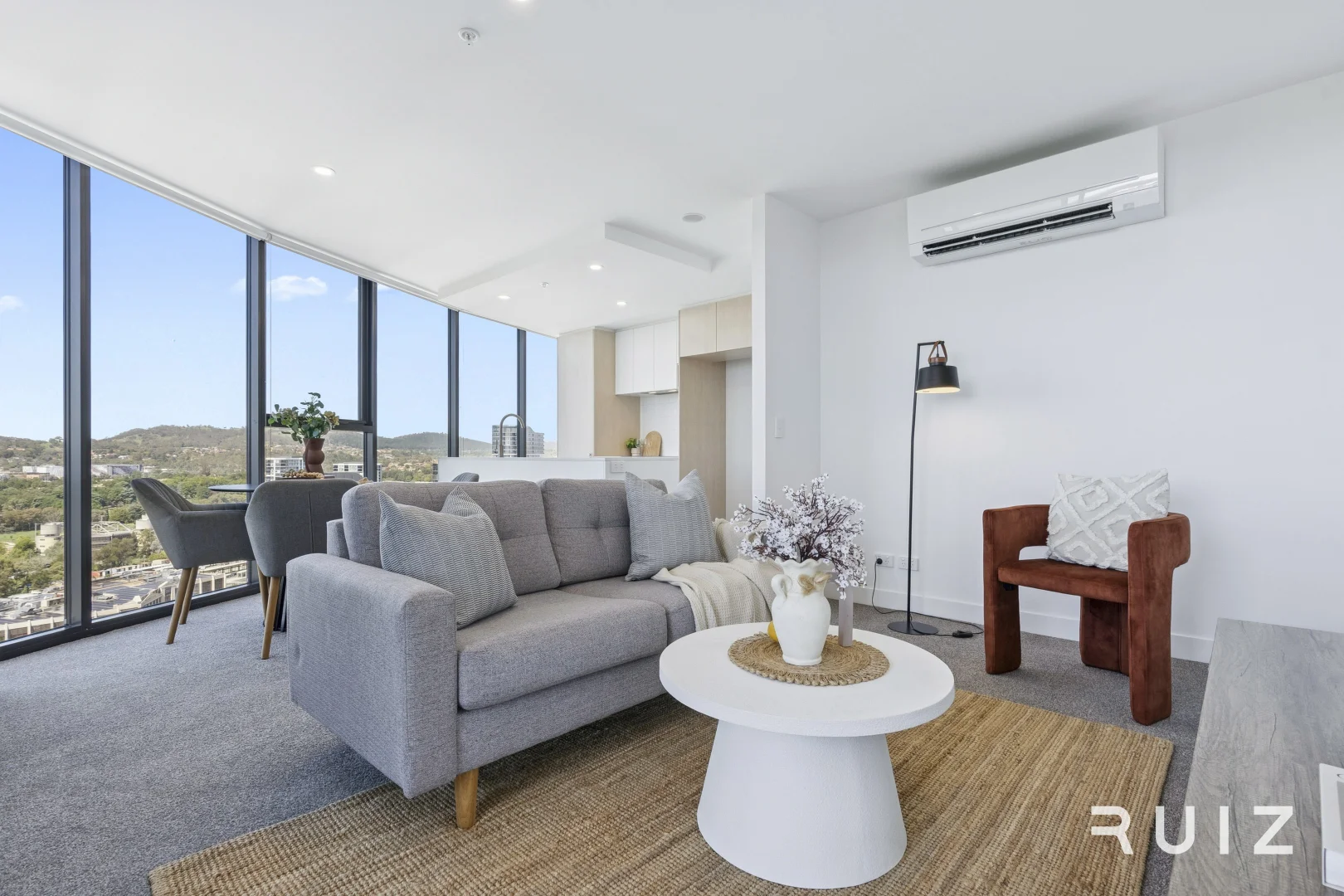 Additional image 8 of 2011/2 Furzer Street, Phillip ACT 2606