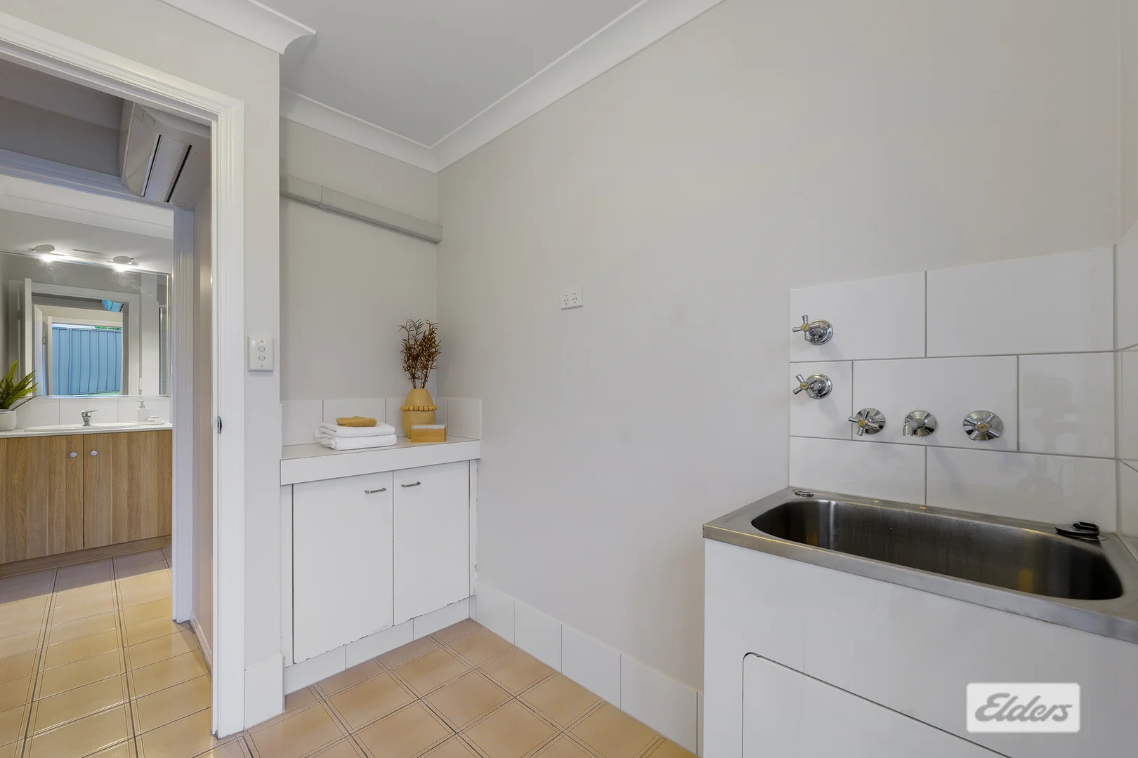 Additional image 17 of 23 Everest Street, Daisy Hill QLD 4127