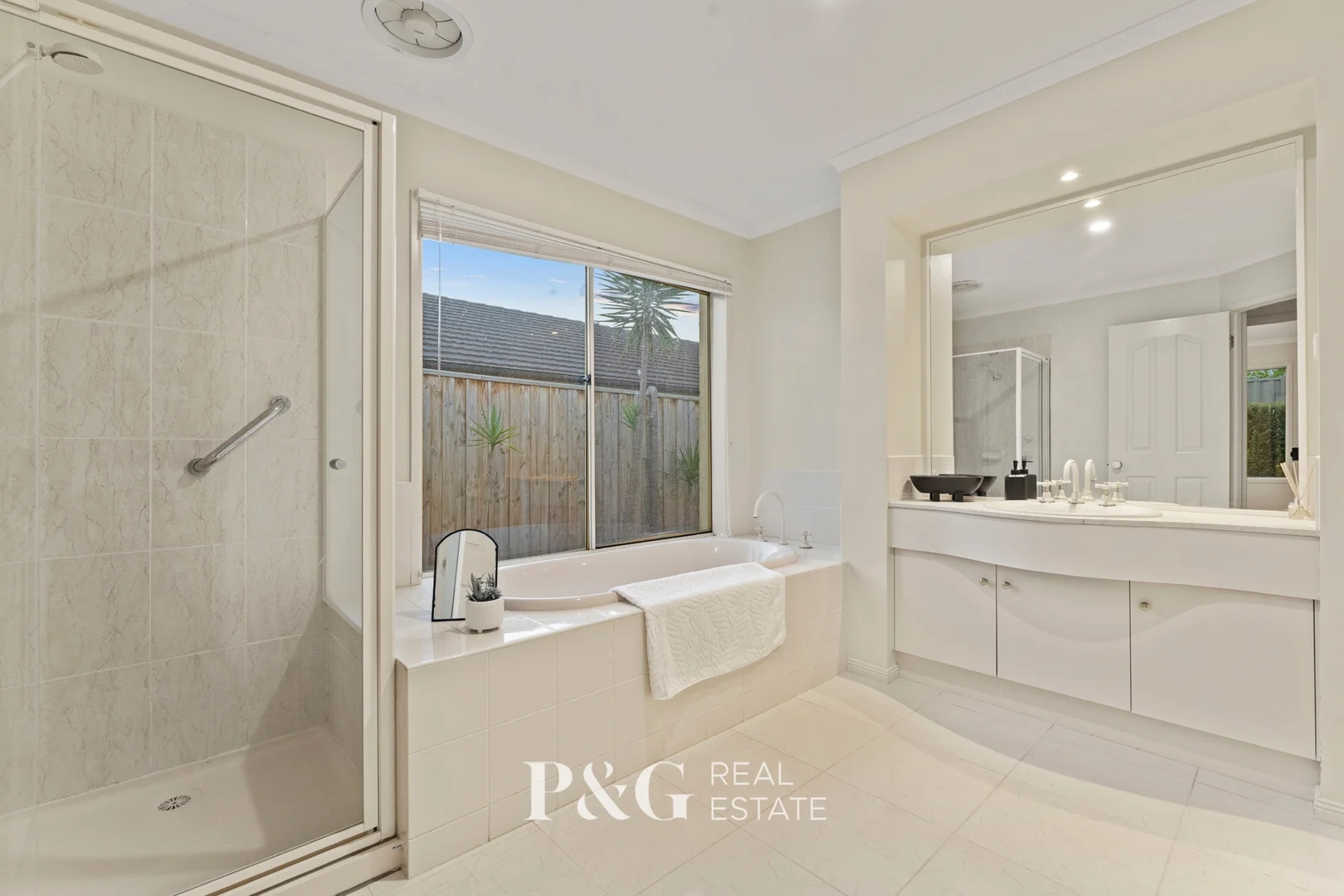Additional image 15 of 8 Peppertree Avenue, Narre Warren South VIC 3805