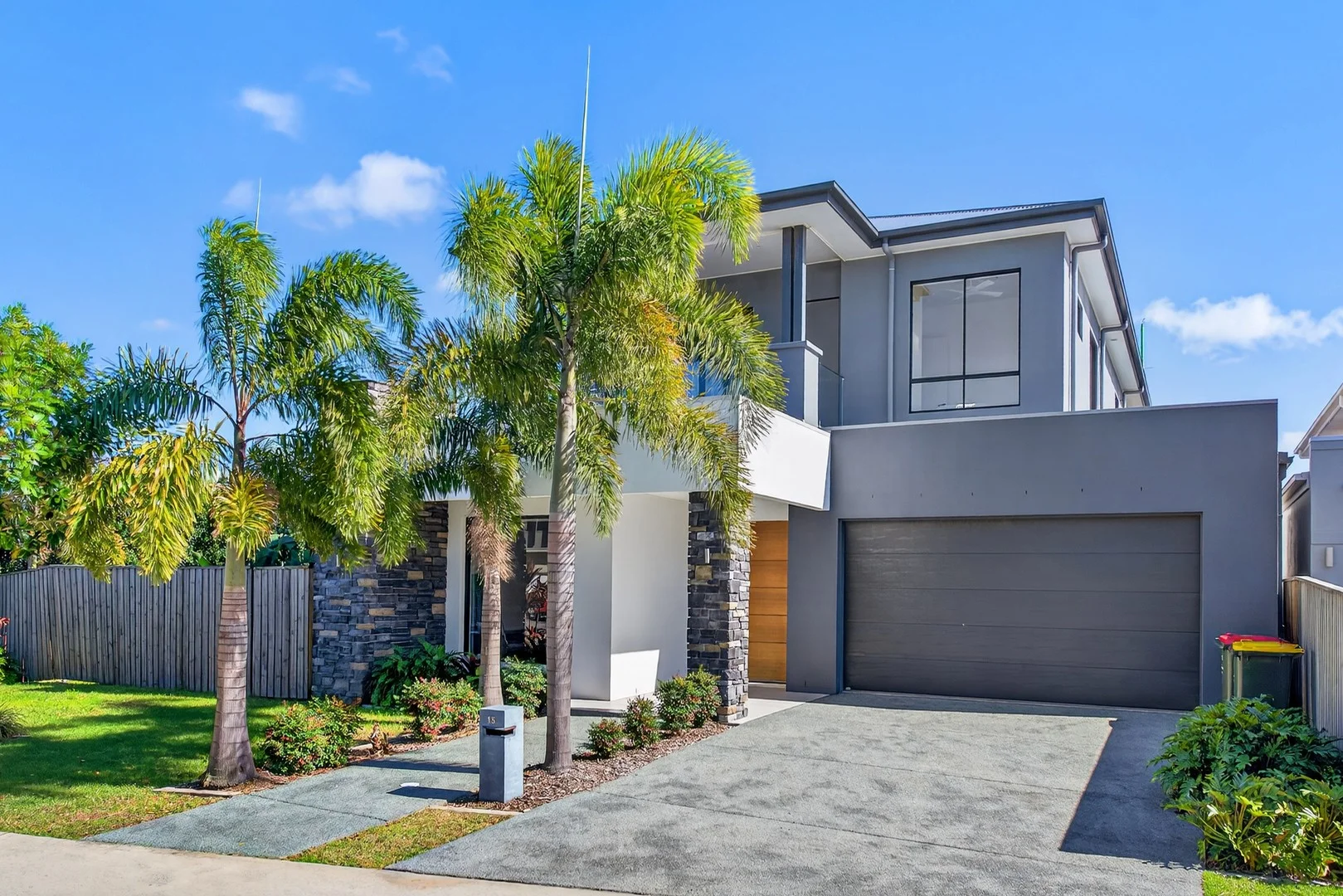 15/1 Lyra Avenue, Hope Island QLD 4212
