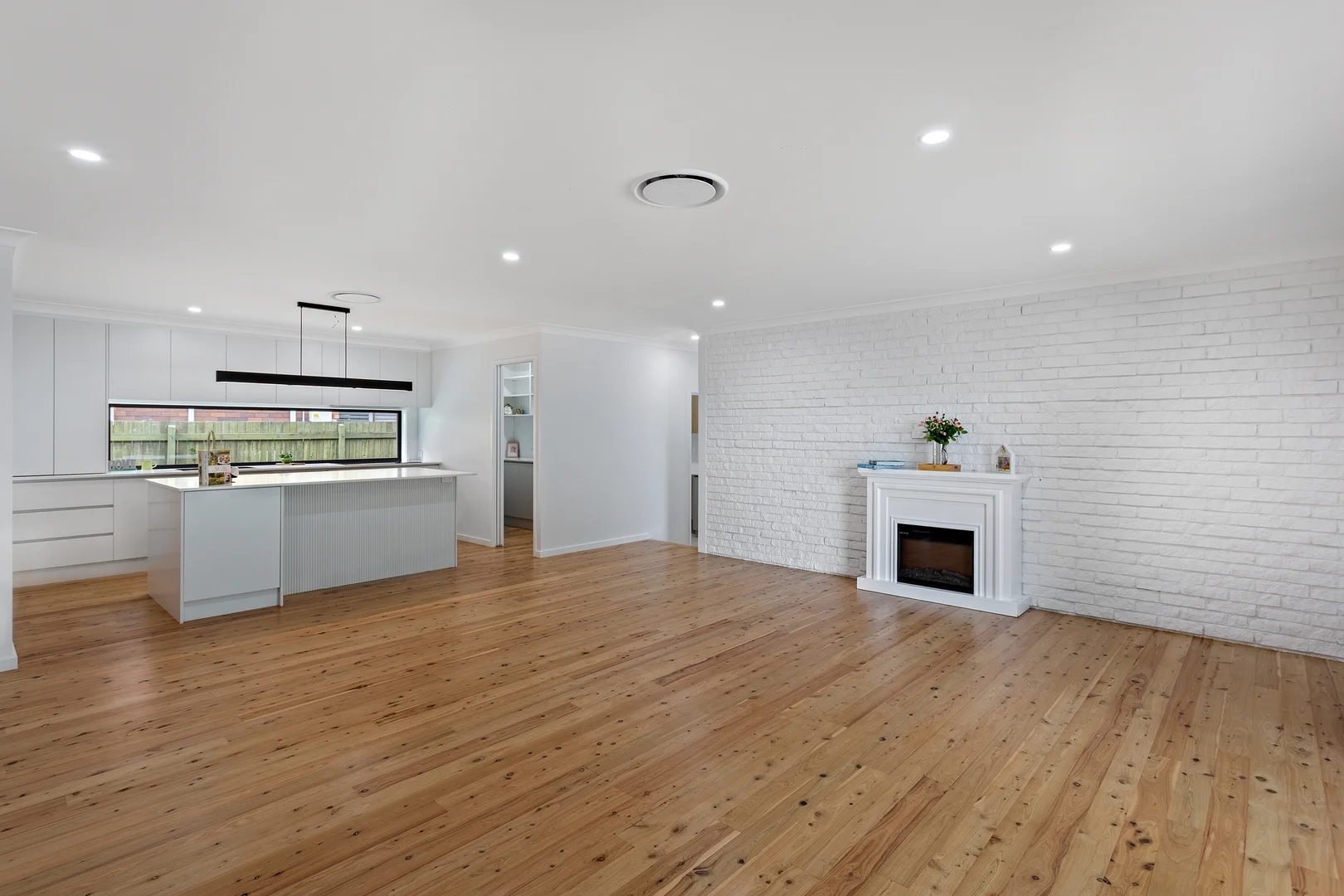 Additional image 5 of 33 McLeod Street, Rangeville QLD 4350
