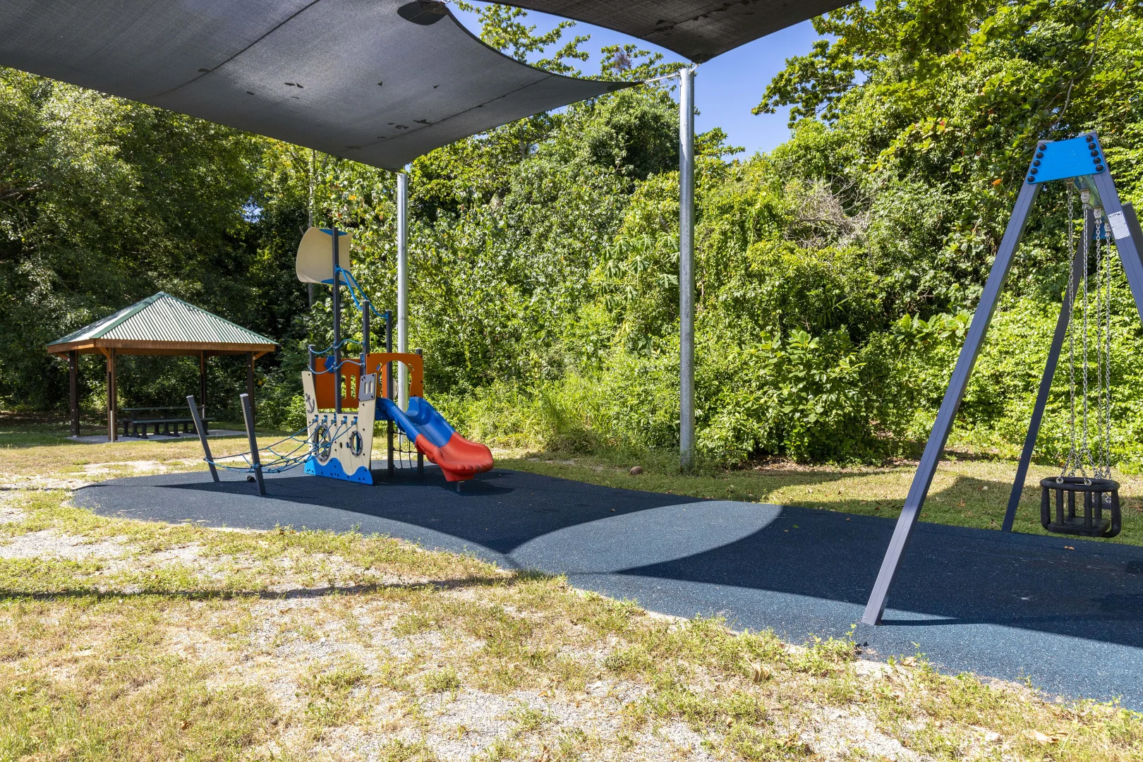 Additional image 17 of 7/10-12 Albatross Close, Cooya Beach QLD 4873